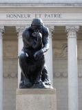 Le Penseur of Rodin at the entrance