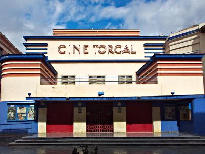 Cine Torcal by HenkH