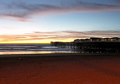 Twilight Pier by JeffryZ