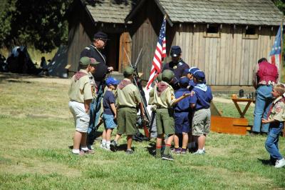 Learning about Civil War weapons