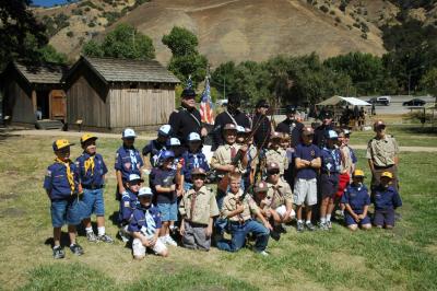 Cub scouts, boy scouts and Union soldiers