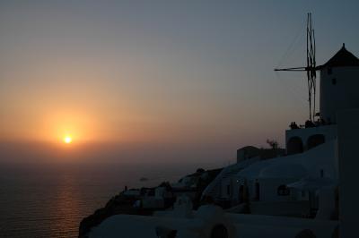 sunset at Oia