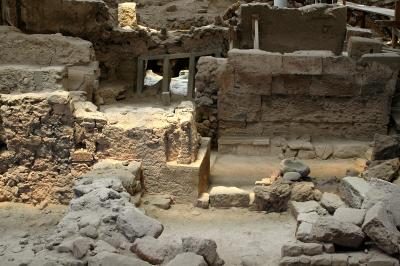 excavations at Akrotiri