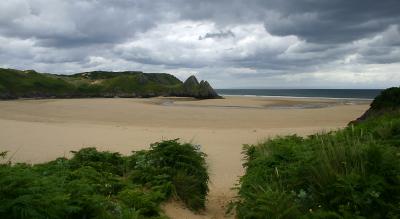 Three cliffs bay another view