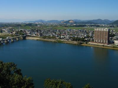 View across the Kiso-gawa
