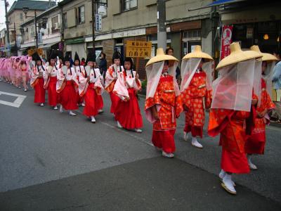 Girls in noble and religious dress