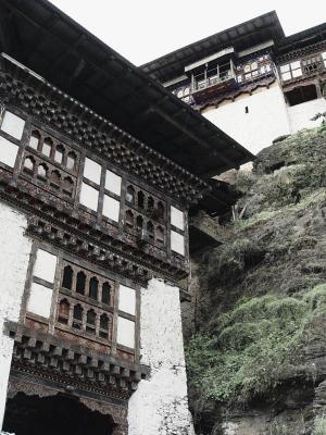 google:
Brief History of Cheri Vajra Monastery
Cheri Monastery, Top-end of Thimpu Valley
