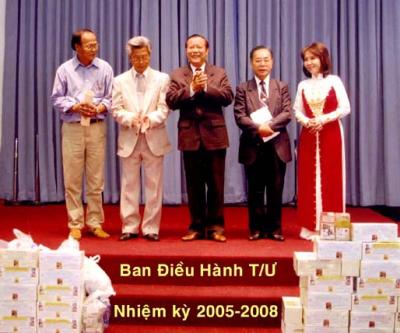 Thủ Quỹ-Hội Phó Ngoại Vụ-Hội Trưởng-Hội Phó Nội Vụ-Thư Ký.jpg