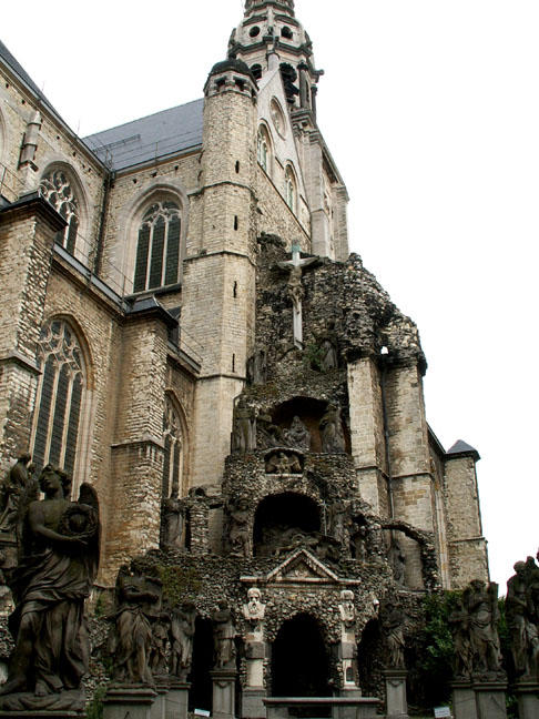 The Calvery next to St. Pauls Church