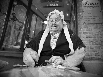 Lace maker - Brugge (Belgium)