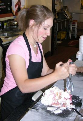 Making Ice Cream at Cold Stone Creamery Pocatello DSCN6398.JPG