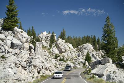 Road from Norris to Mammoth Yellowstone _DSF0070.jpg