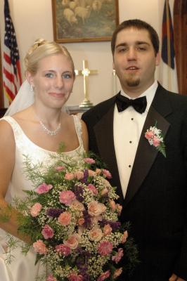 v3/99/437099/3/48109792.BrideandGroomportrait4.jpg