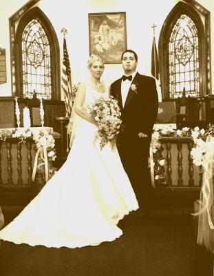 v3/99/437099/3/48109795.BrideandGroomportrait5sepia.jpg