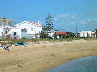 Houses around Ria Formosa lagoon - Praia de Faro